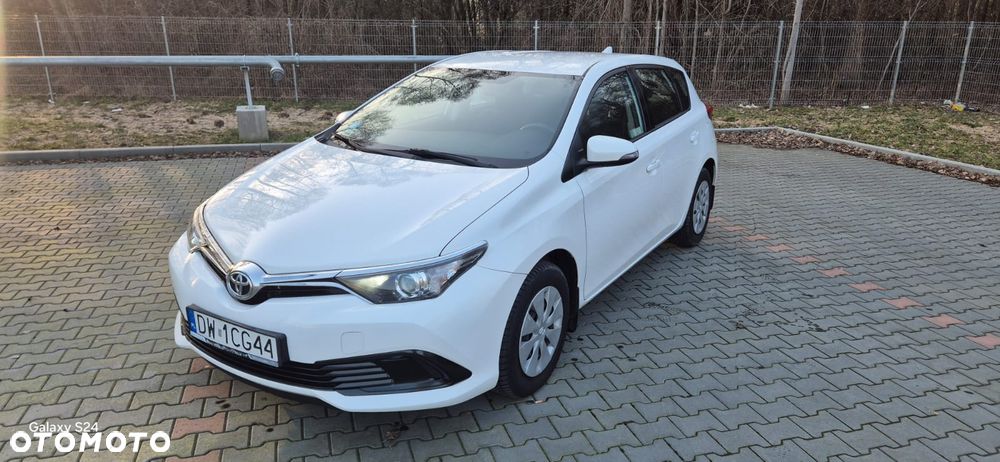 Toyota Auris 1.6 Active - 1