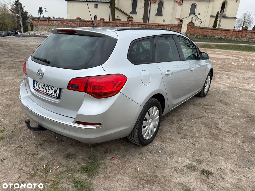 Opel Astra 1.4 T Enjoy - 6