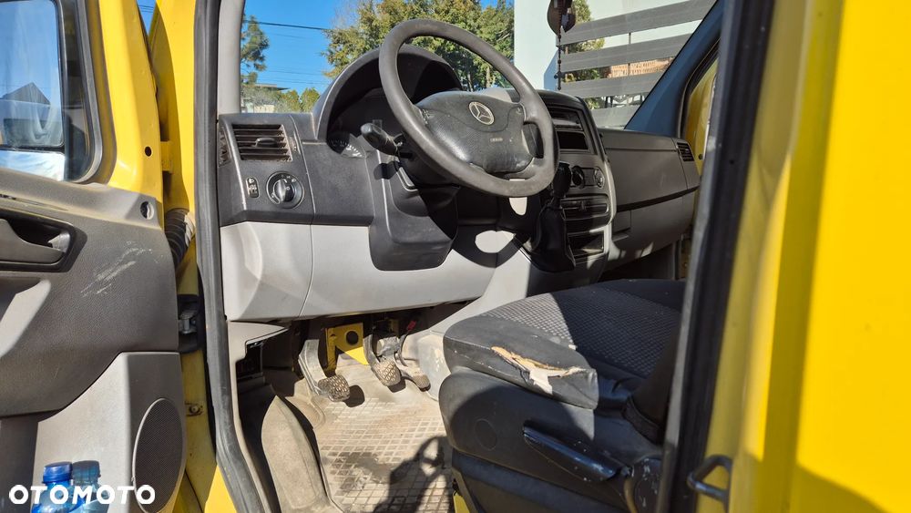 Mercedes-Benz SPRINTER - 6