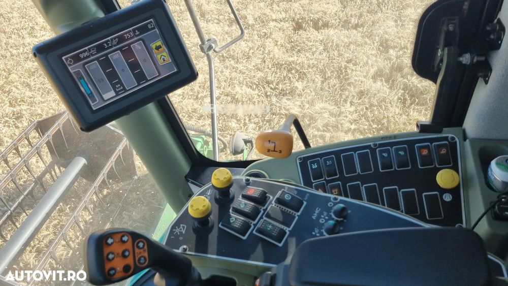 John Deere W440 - 6