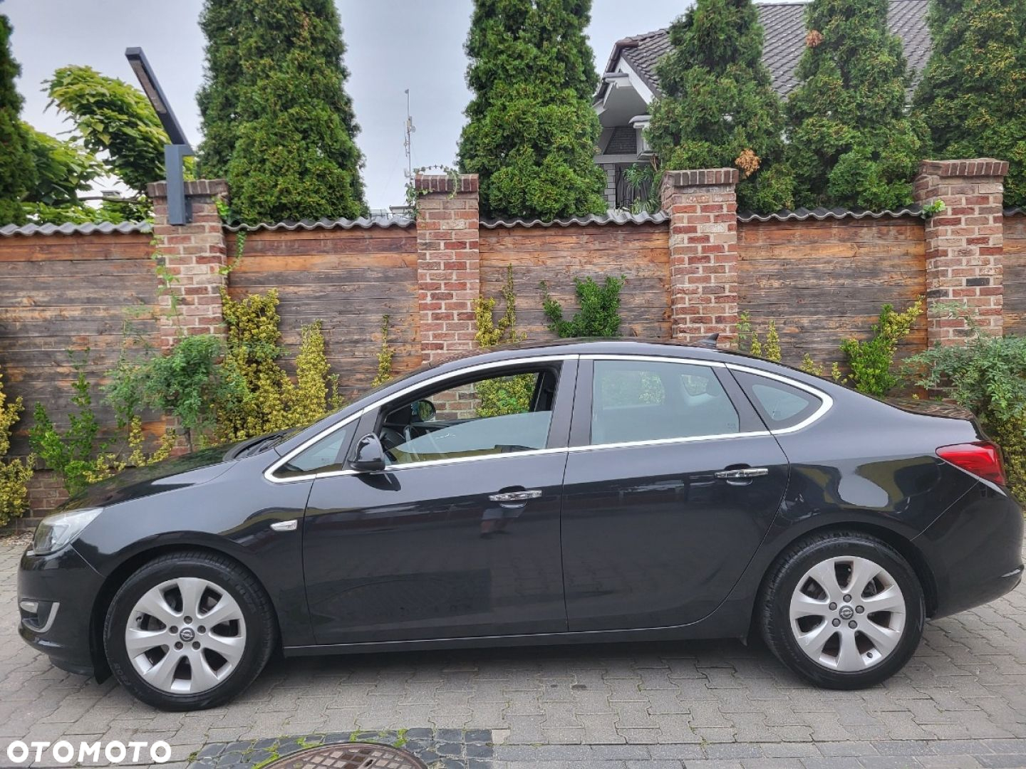 Opel Astra - 2
