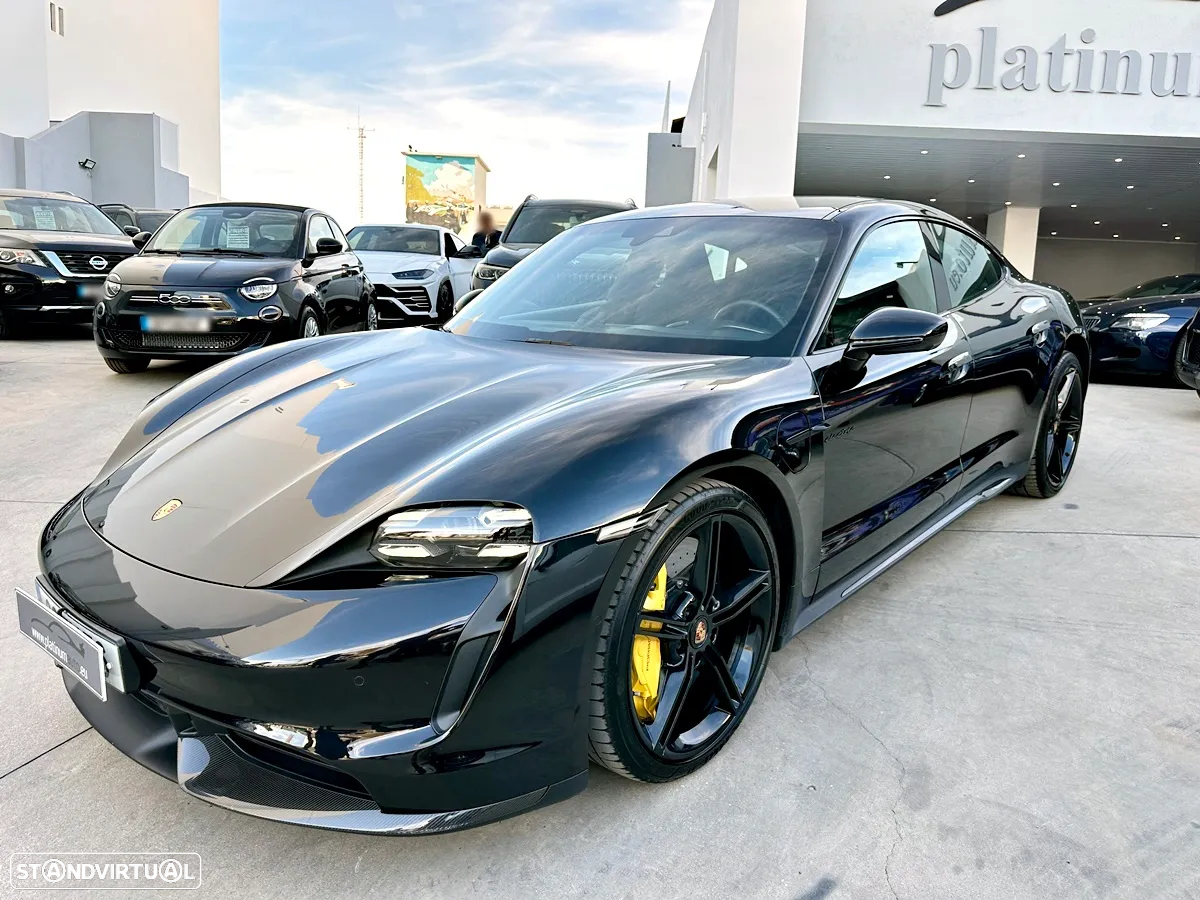 Porsche Taycan Turbo S - 6
