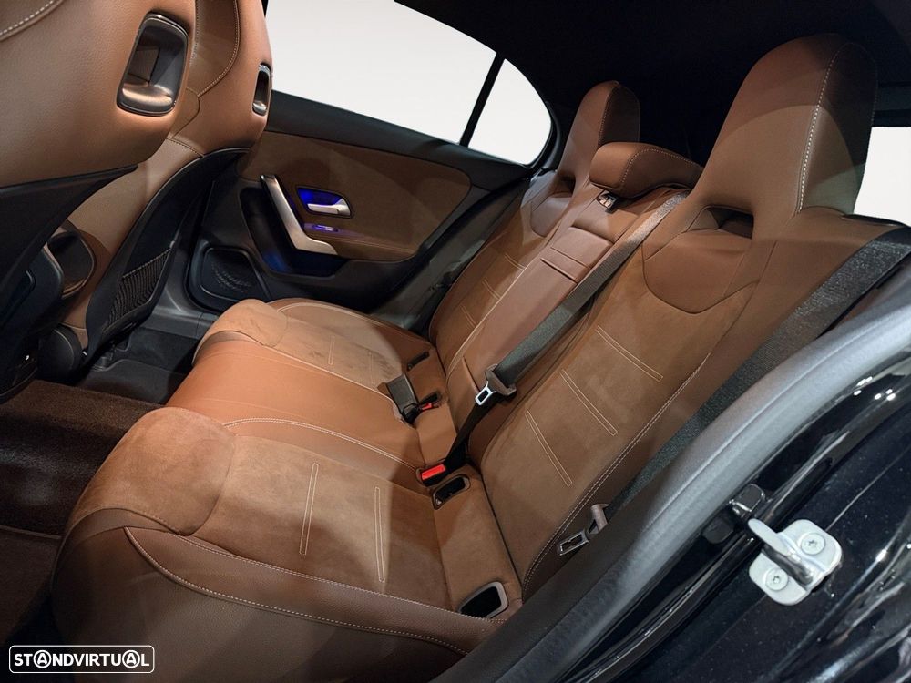 Mercedes-Benz A 250 - 14