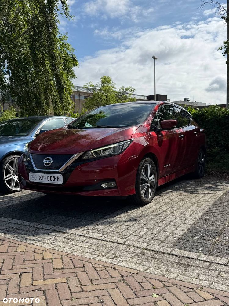 Nissan Leaf 40 kWh Tekna - 2