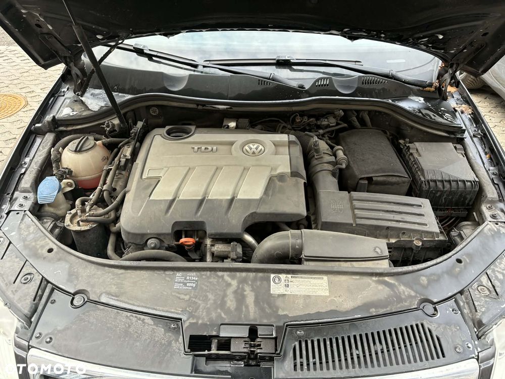 Volkswagen Passat 2.0 TDI Highline DSG - 11