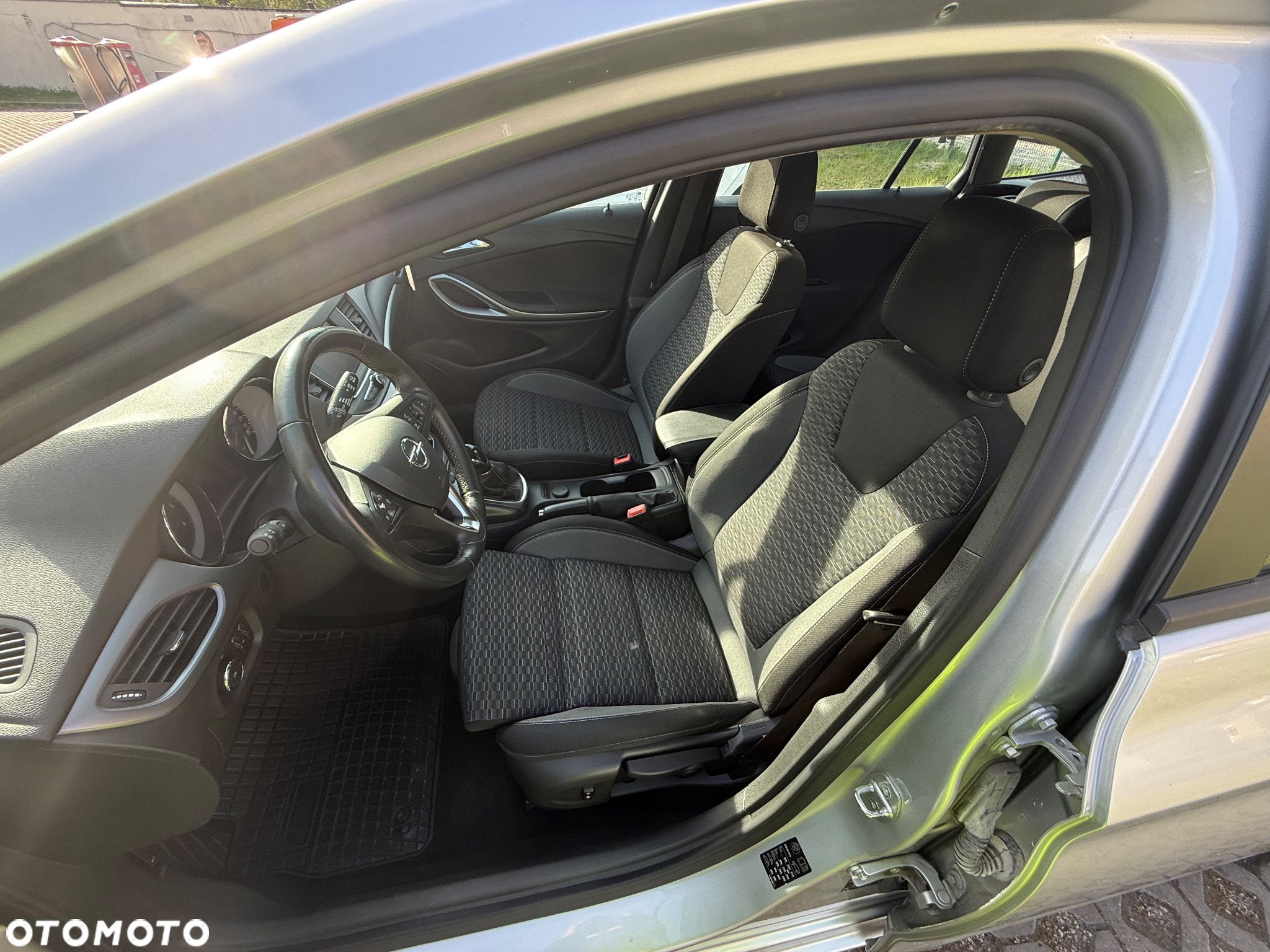 Opel Astra - 11