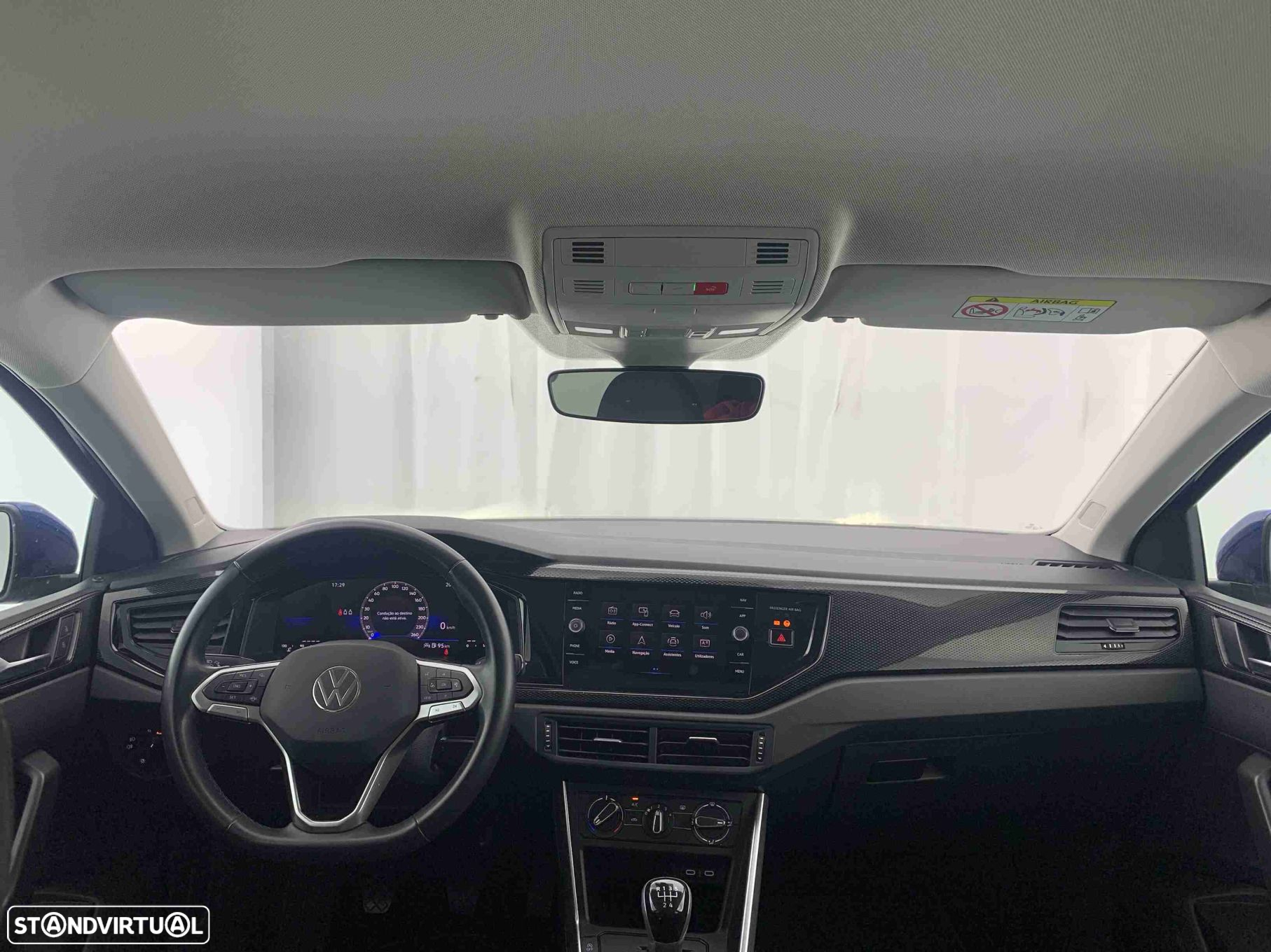 VW Polo 1.0 TSI Urban - 10
