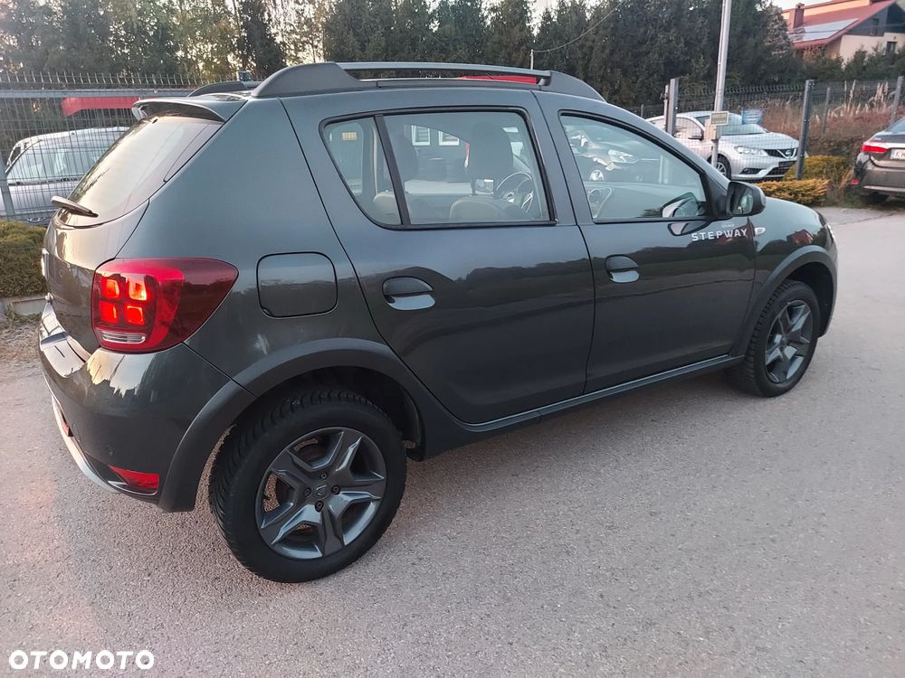 Dacia Sandero Stepway TCe 90 (S&S) Prestige - 9