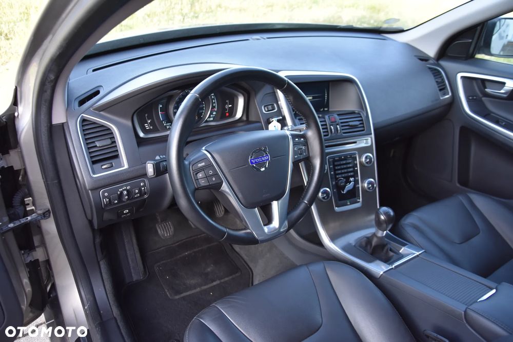 Volvo XC 60 D4 Summum - 14