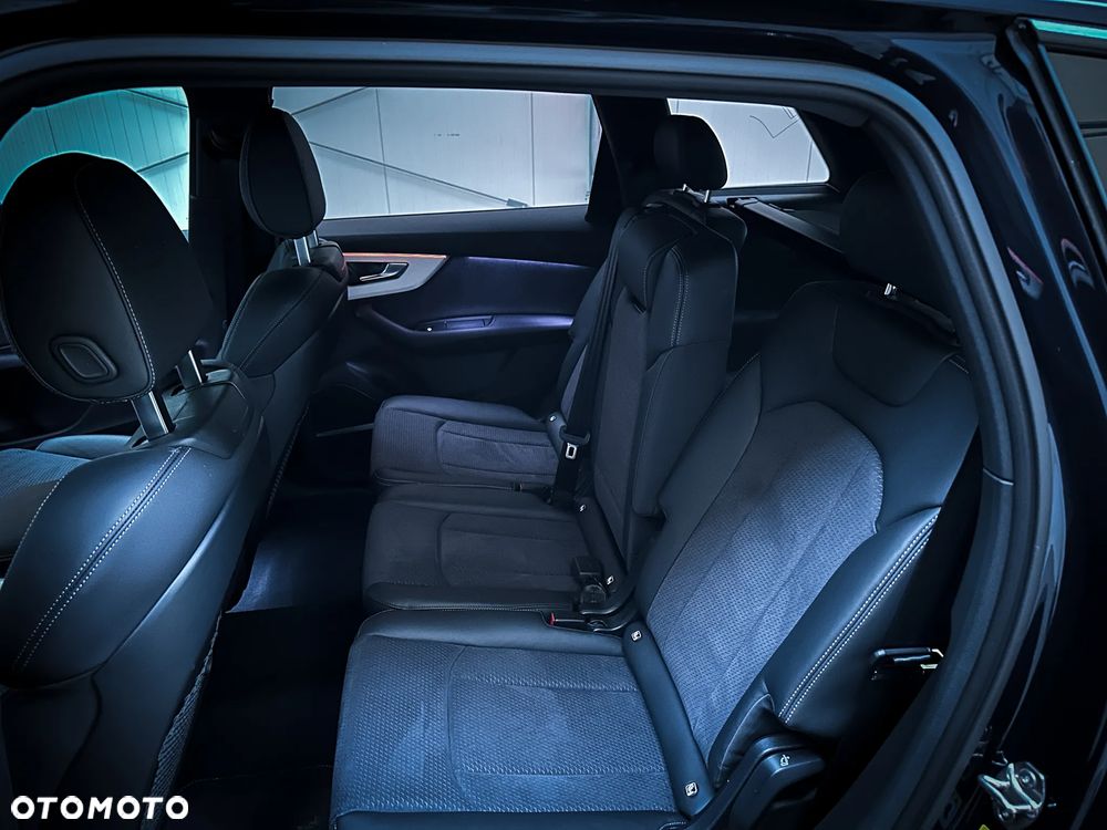 Audi Q7 - 29