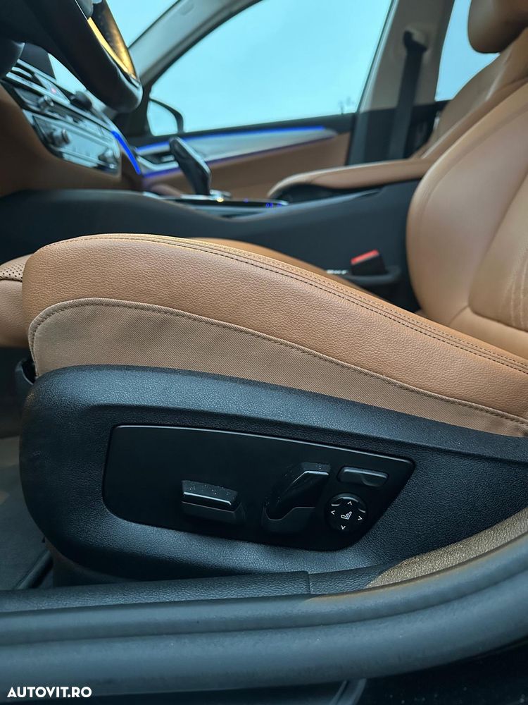 BMW Seria 5 520d Efficient Dynamics Edition Aut. - 23