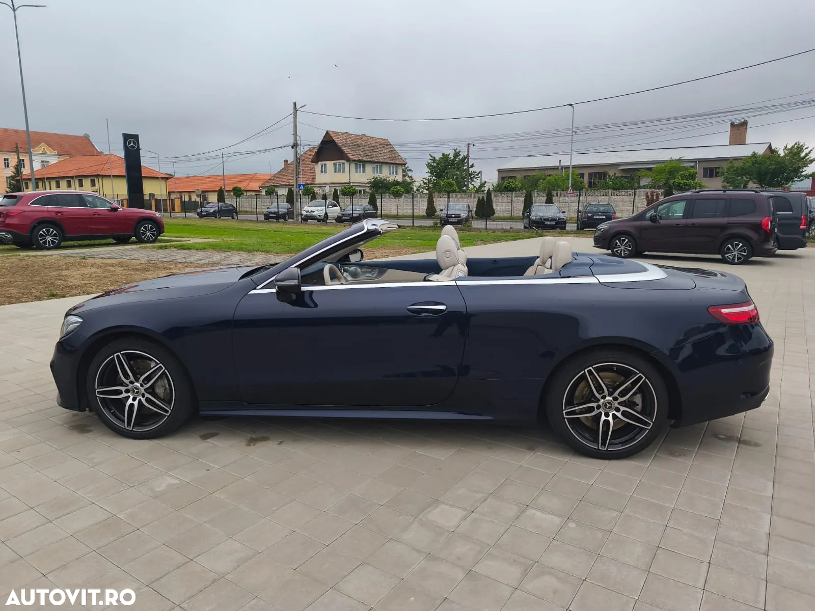 Mercedes-Benz E 400 4MATIC Cabrio - 3