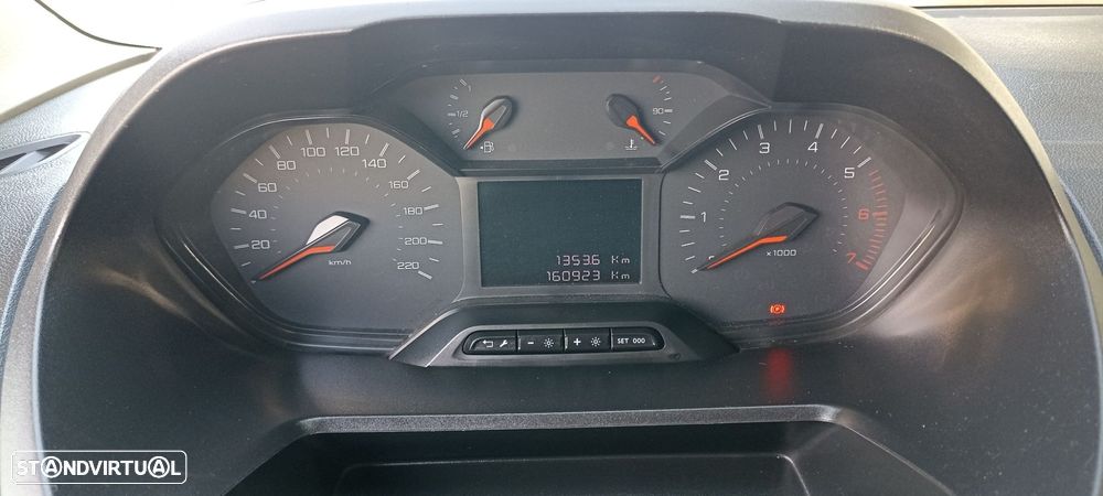 Peugeot Partner 1.5 BlueHDi Pro Longa - 23