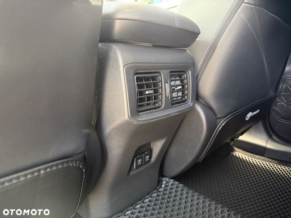 Toyota RAV4 - 25