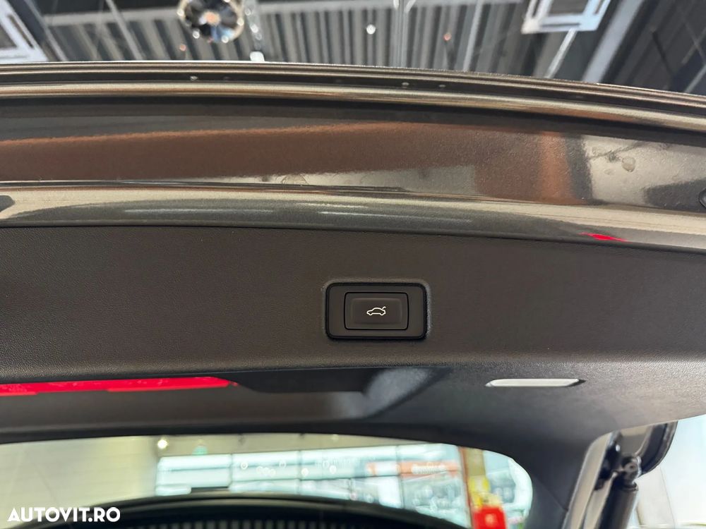 Audi Q5 40 TDI quattro S tronic MHEV S Line - 10