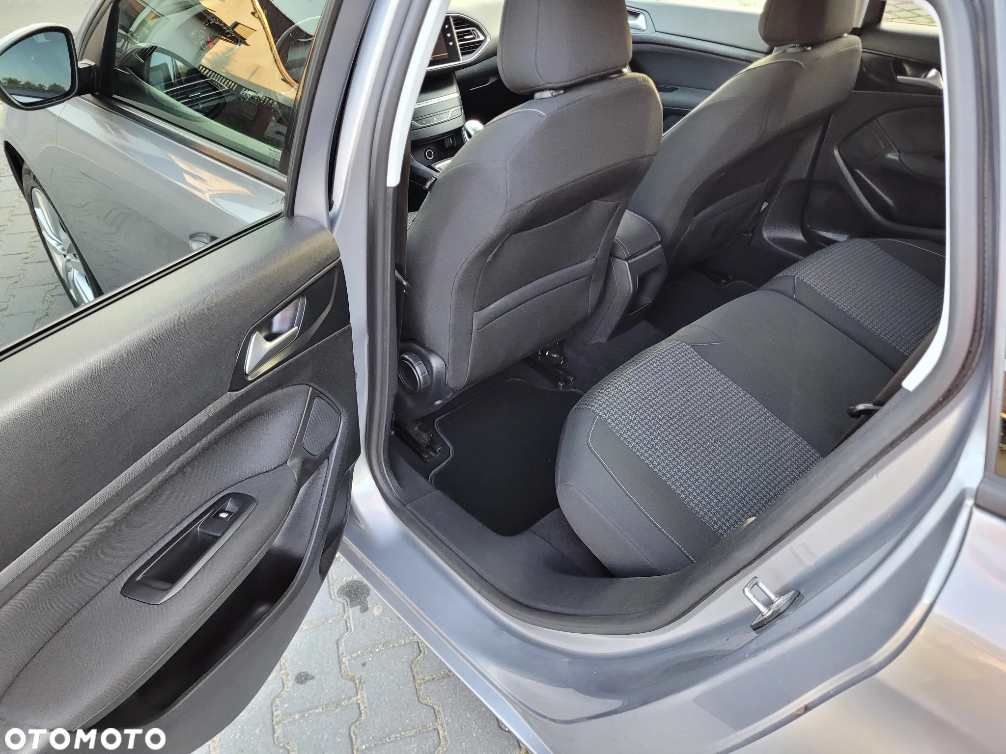 Peugeot 308 1.5 BlueHDi Business Line S&S - 14
