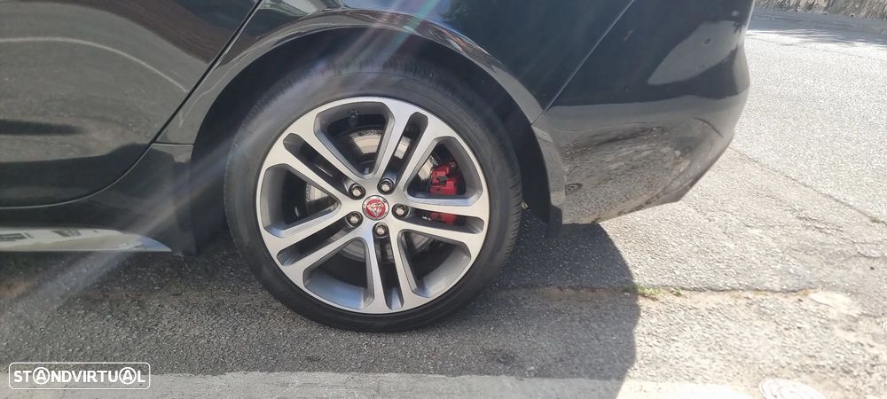 Jaguar XE 3.0 V6 S/C S - 5