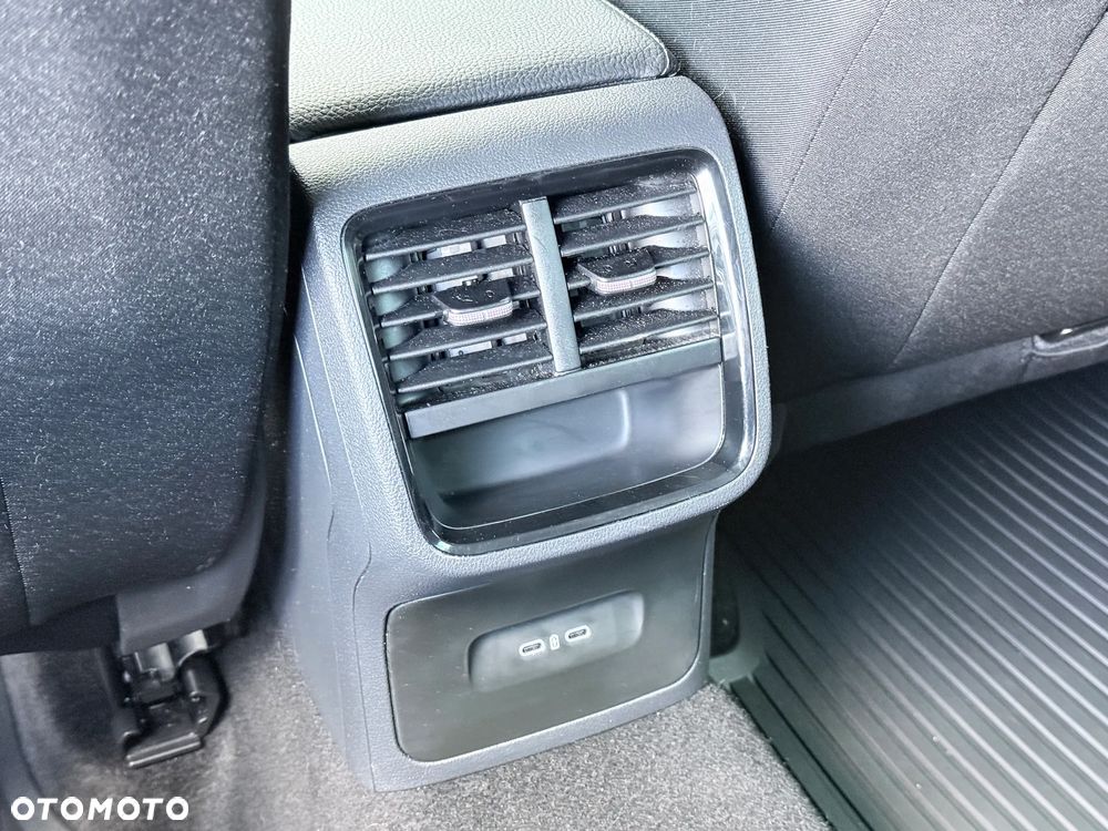 Skoda Octavia 1.5 TSI Selection - 33