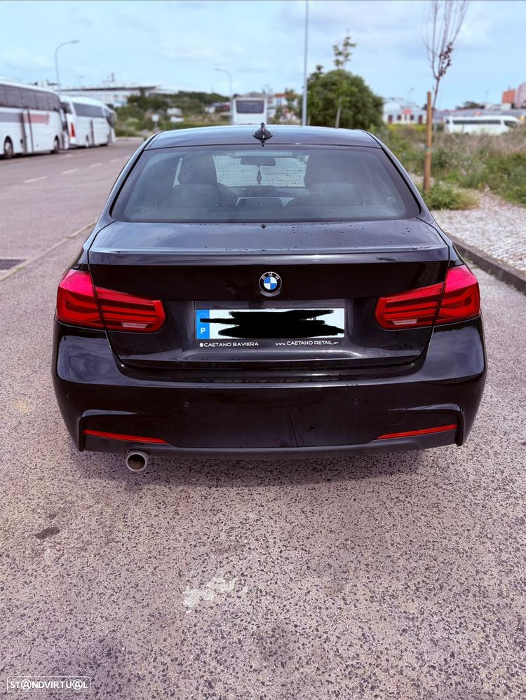 BMW 318 d Pack M - 3