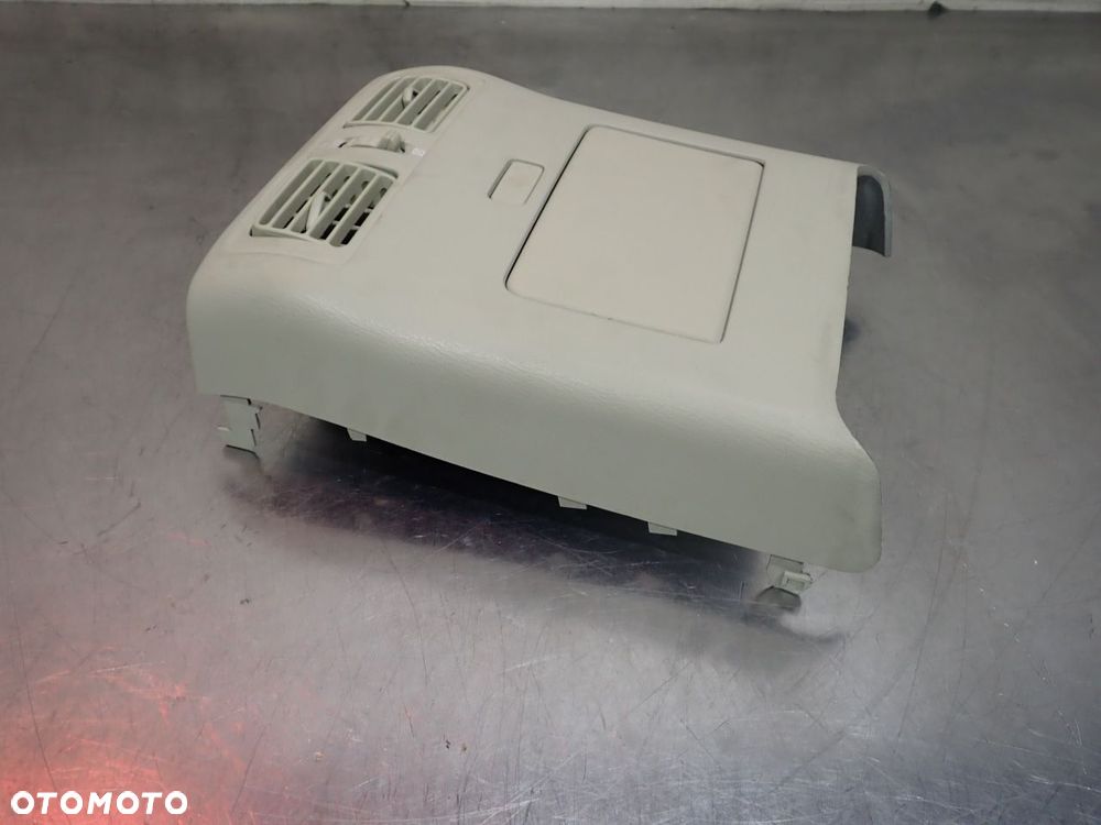 KRATKA NAWIEWU TYŁ POPIELNICZKA INFINITI M37X 96930-1ME1A - 4