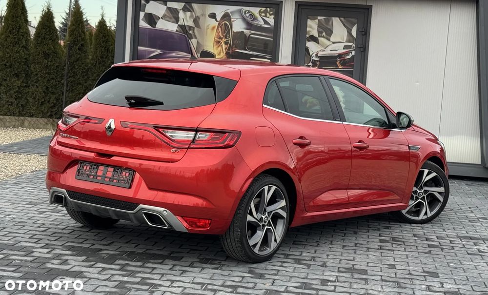 Renault Megane ENERGY TCe 205 EDC GT - 9