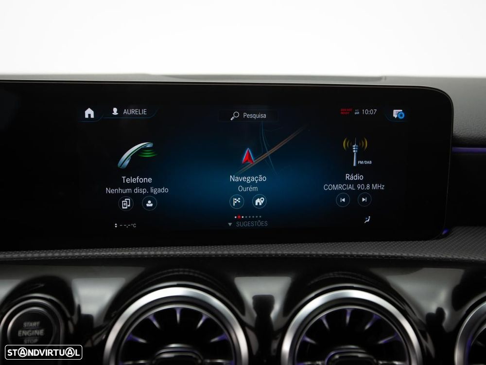 Mercedes-Benz A 250 Limousine - 27