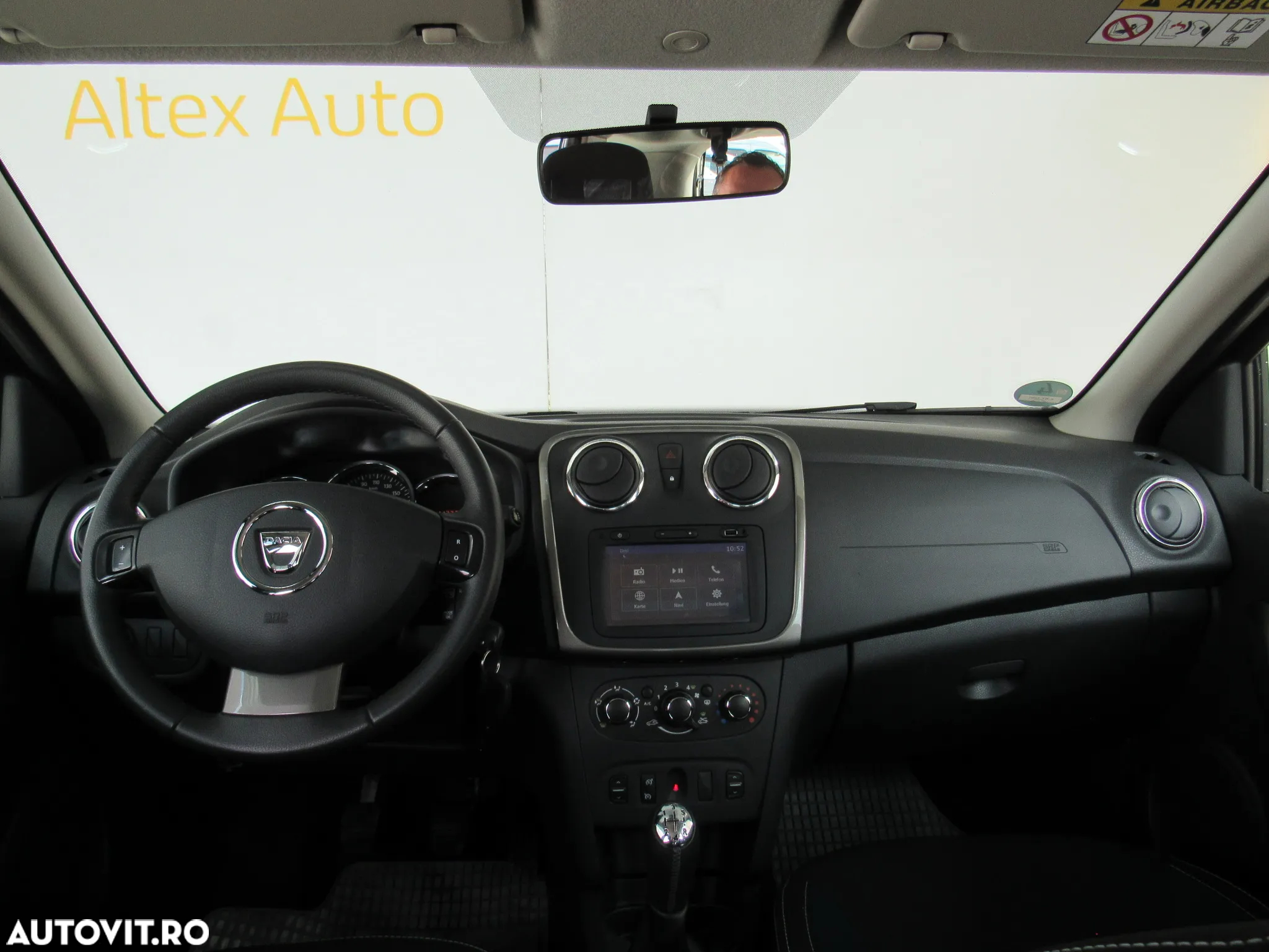 Dacia Logan MCV 1.2 16V 75 Celebration - 3