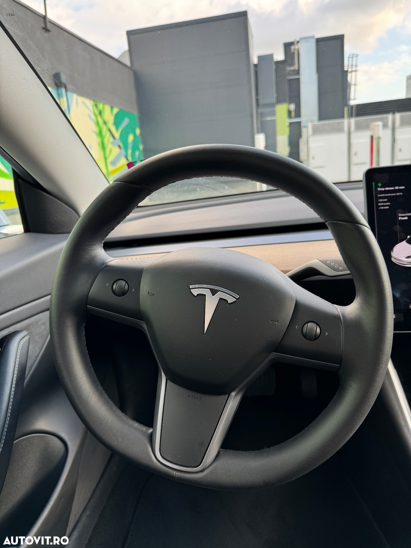 Tesla Model 3 Langstreckenbatterie Allradantrieb Dual Motor Performance - 5