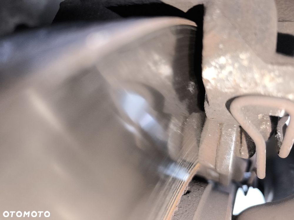 Renault Scenic 1.6 16V 110 TomTom Edition - 32