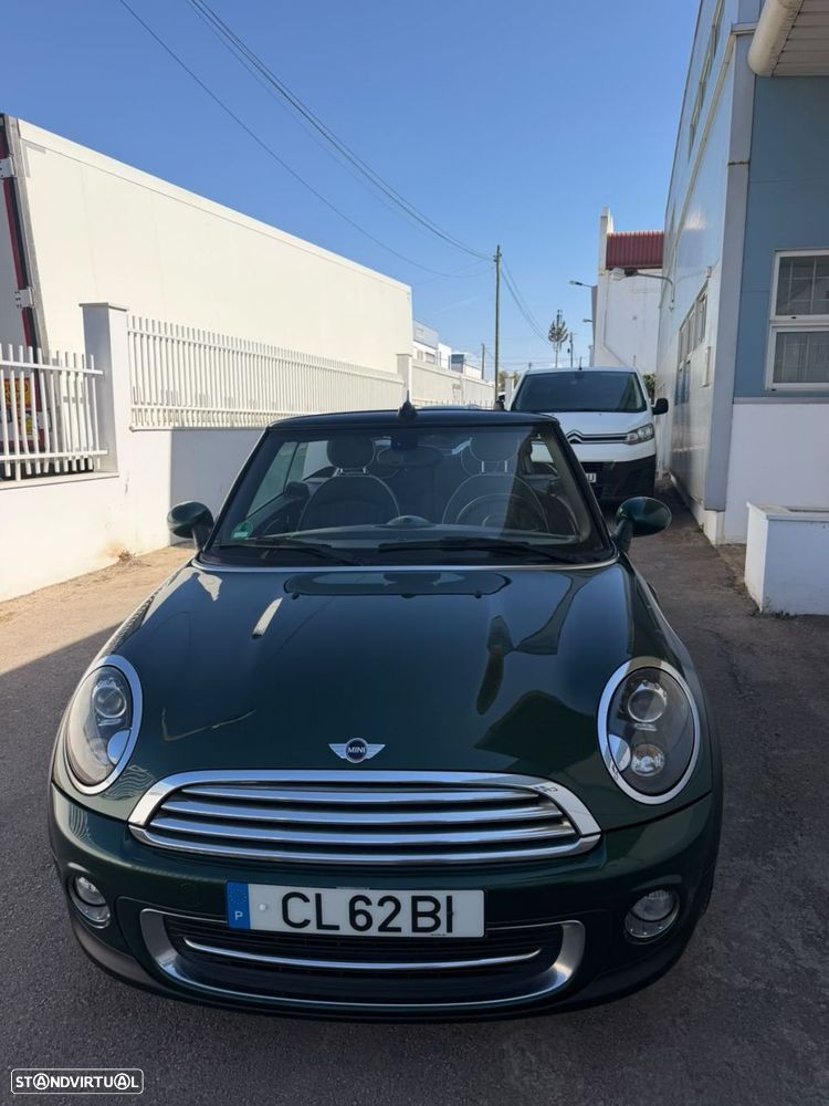 MINI Cabrio Cooper Auto - 21
