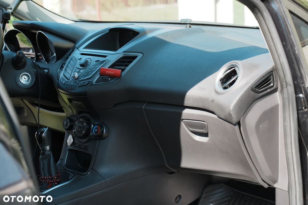 Ford Fiesta 1.5 TDCi Trend - 15