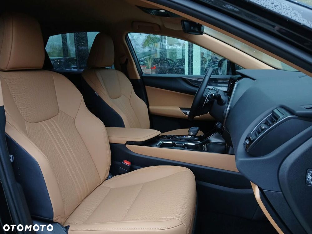 Lexus NX 350h Prestige 2WD - 25