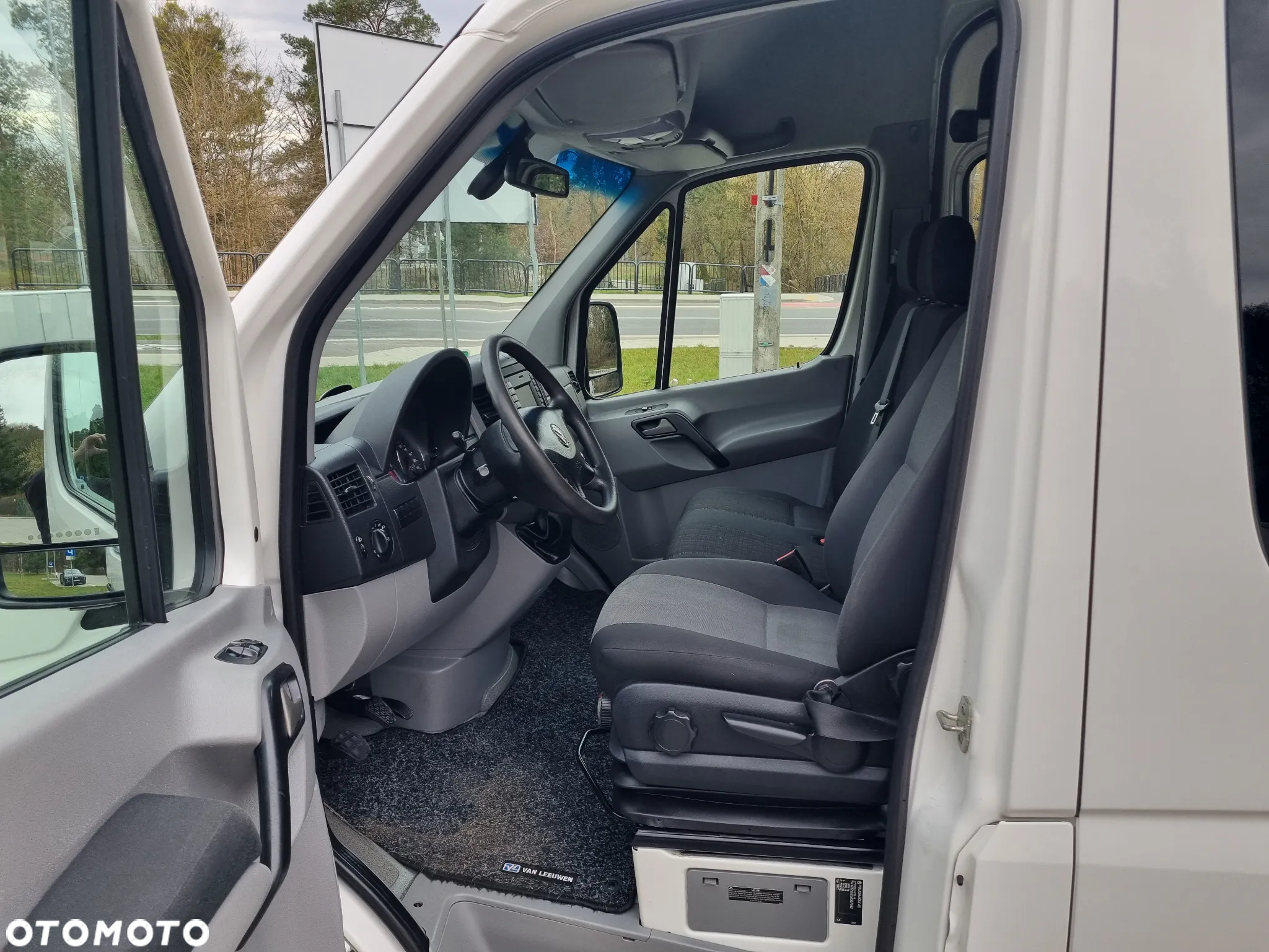 Volkswagen Crafter - 16