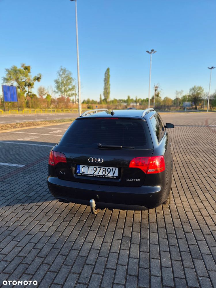 Audi A4 Avant 2.0 TDI - 4