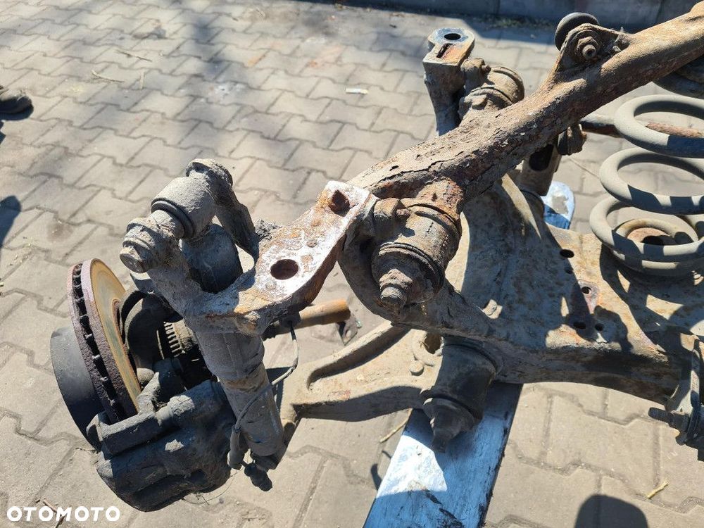 NISSAN INTERSTAR I LIFT MASTER II  MOVANO I KOŁYSKA PRZÓD ZD30 - 6