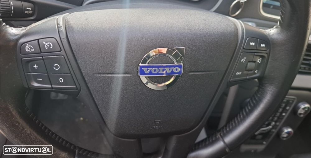 Volvo V40 D2 Black Line - 13