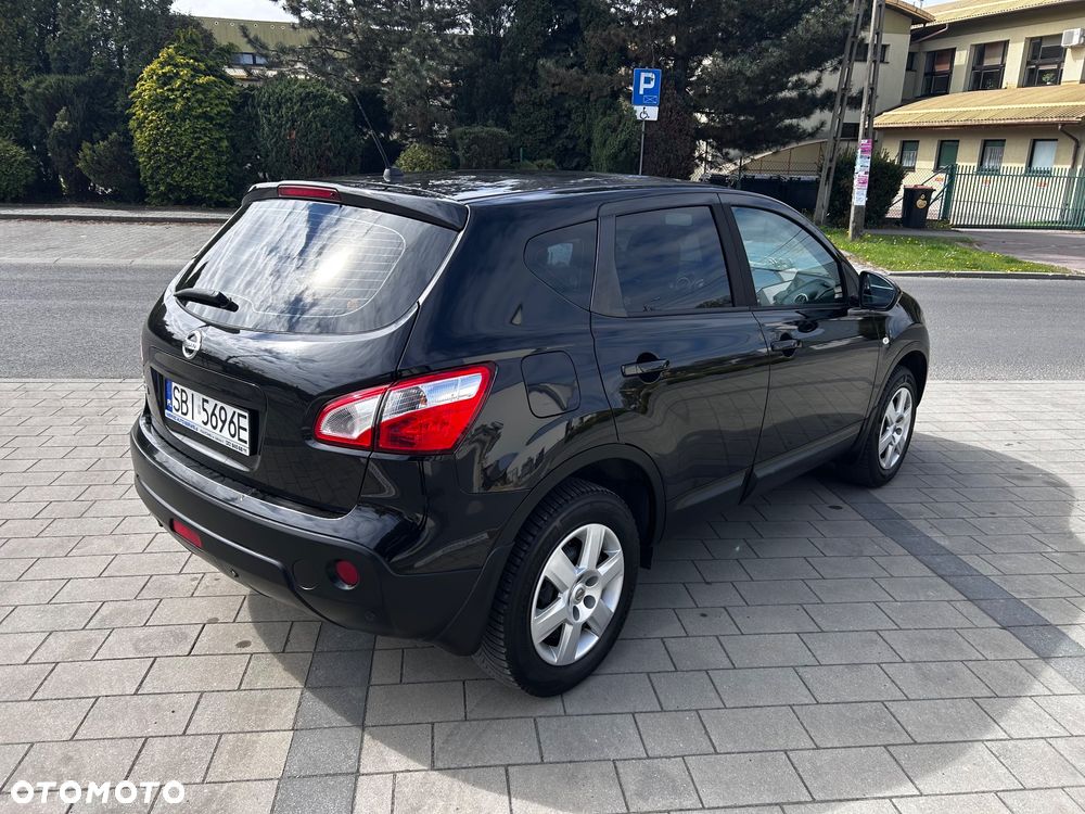 Nissan Qashqai 1.6 visia - 3
