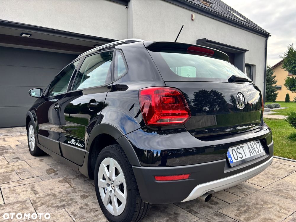 Volkswagen Polo Cross 2015 photo 4