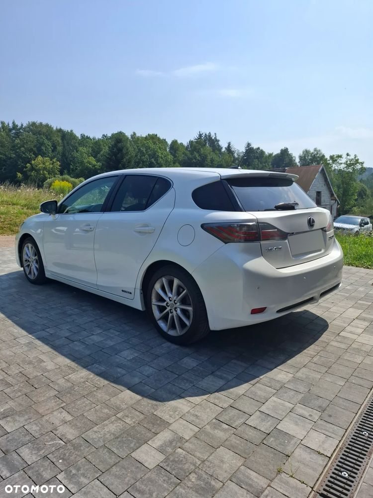 Lexus CT 200h Comfort - 3