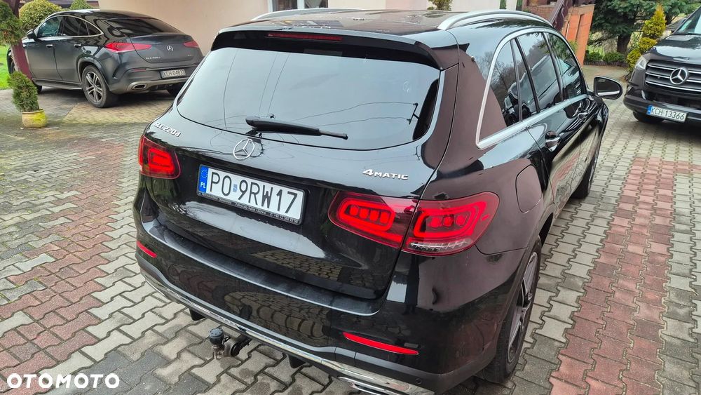 Mercedes-Benz GLC 220 d 4Matic 9G-TRONIC AMG Line Plus - 37