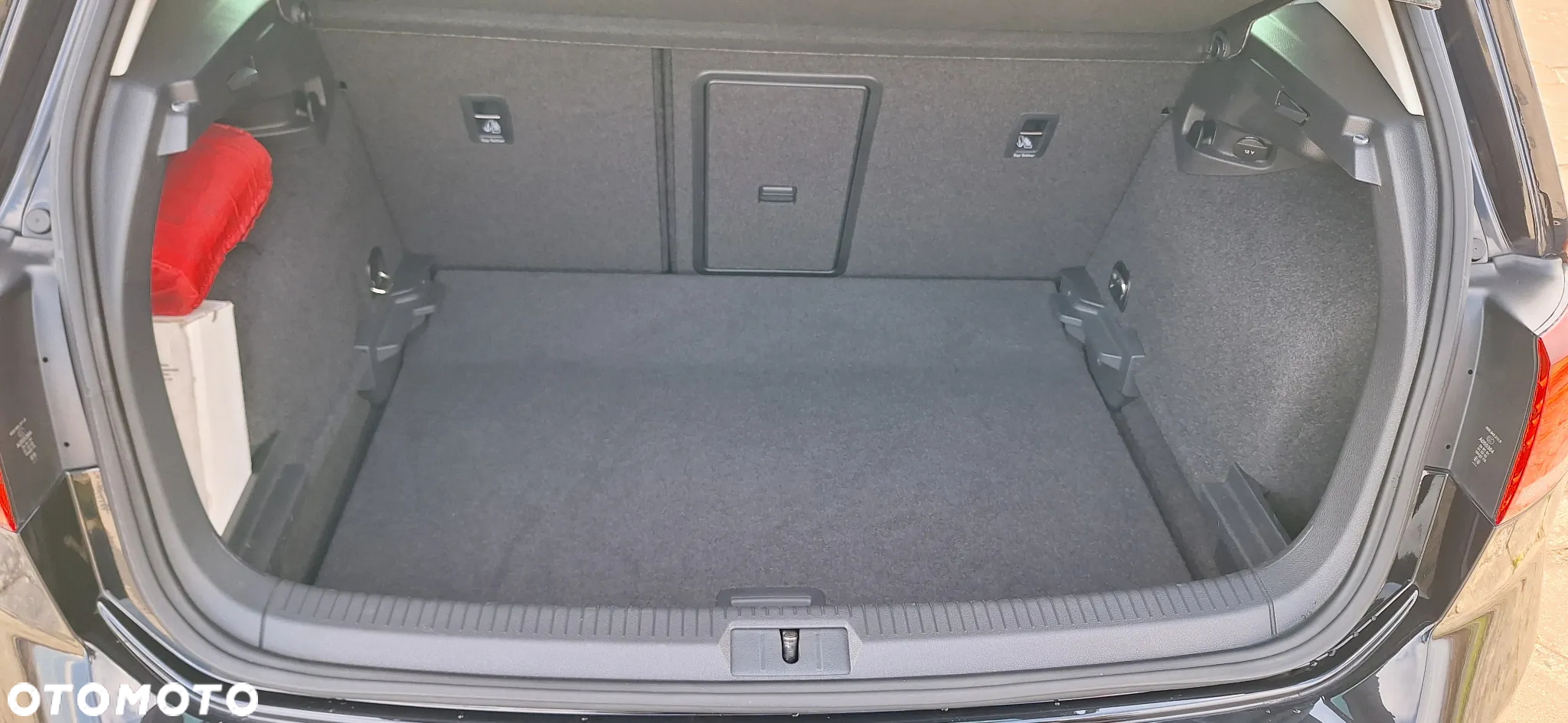 Volkswagen Golf - 14