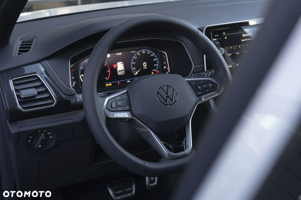 Volkswagen T-Cross - 11