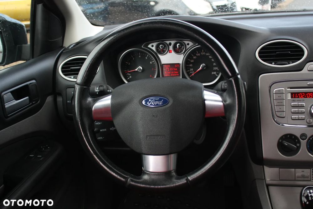 Ford Focus 1.6 Ti-VCT Sport - 20