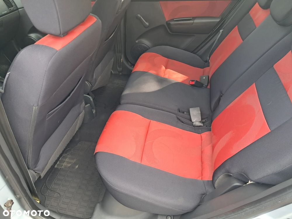 Hyundai Getz - 13