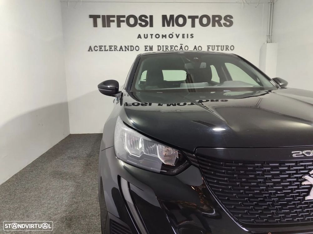 Peugeot e-2008 50 kWh Active Pack - 5