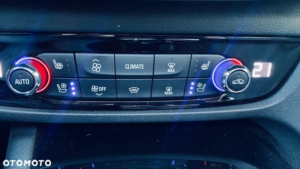 Opel Insignia 2.0 Exclusive - 19