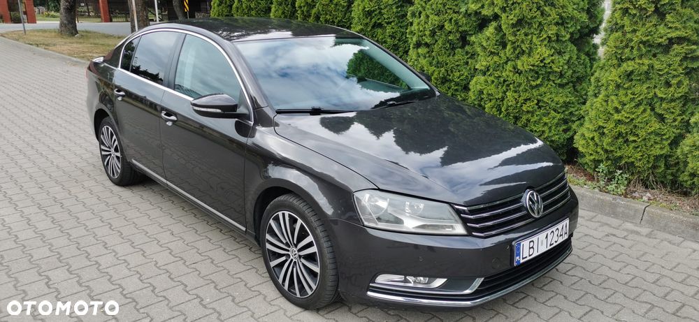Volkswagen Passat - 2