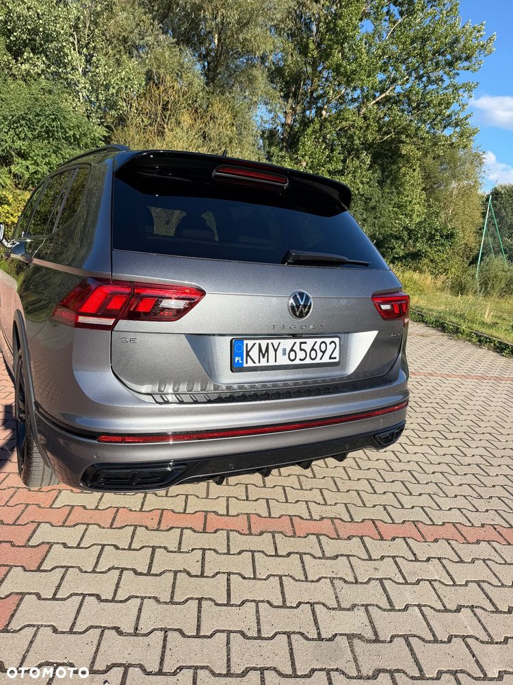 Volkswagen Tiguan Allspace - 8