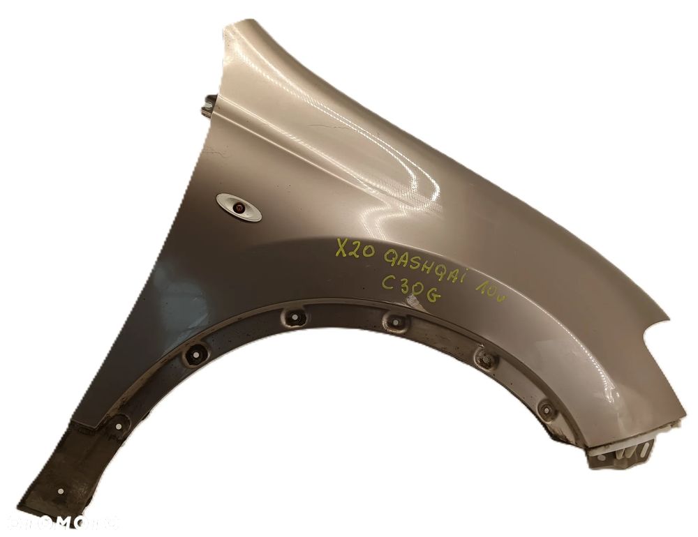 błotnik prawy przedni NISSAN QASHQAI J10 C30G 06-09 - 1