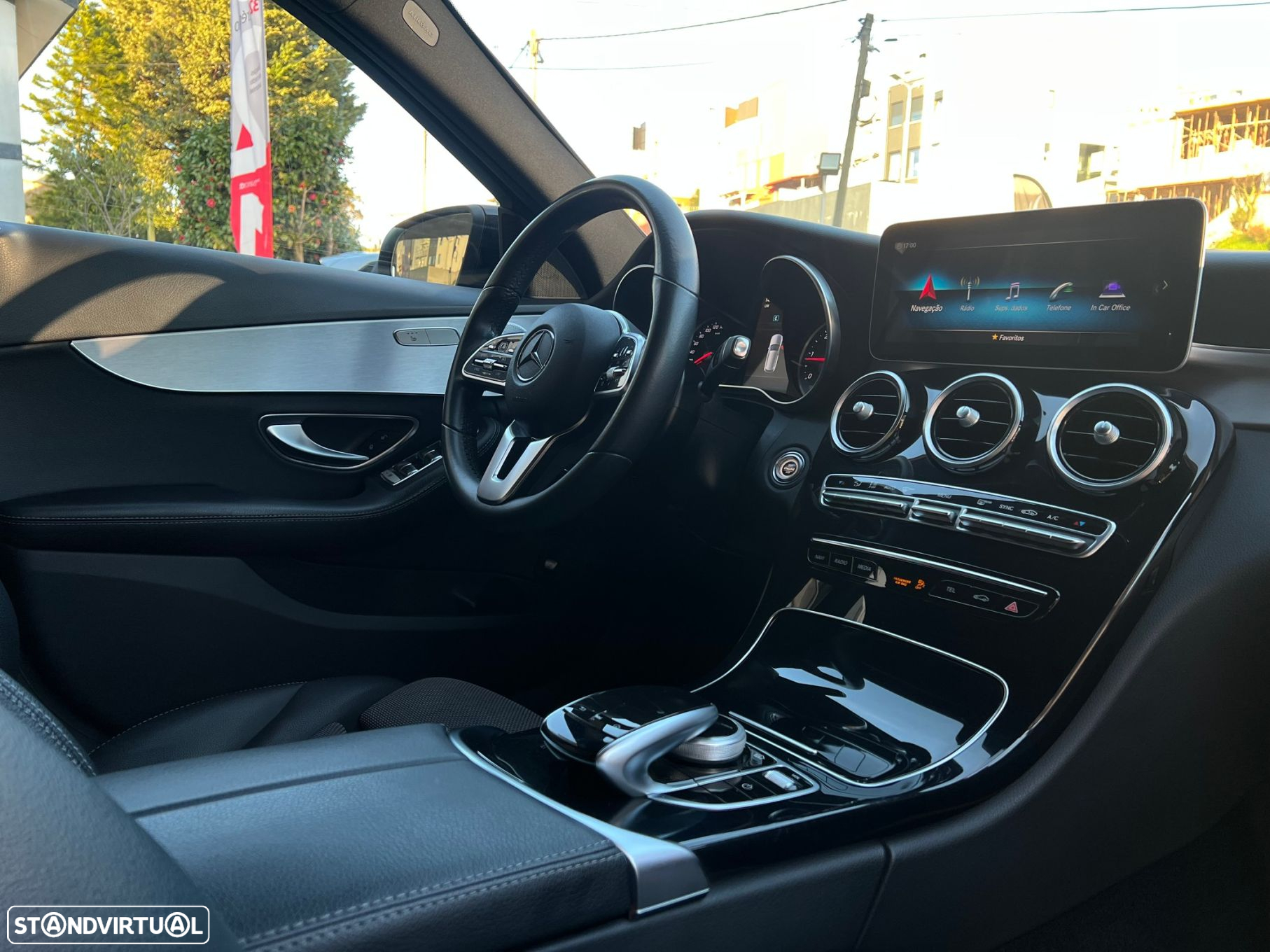 Mercedes-Benz C 220 d Avantgarde - 25